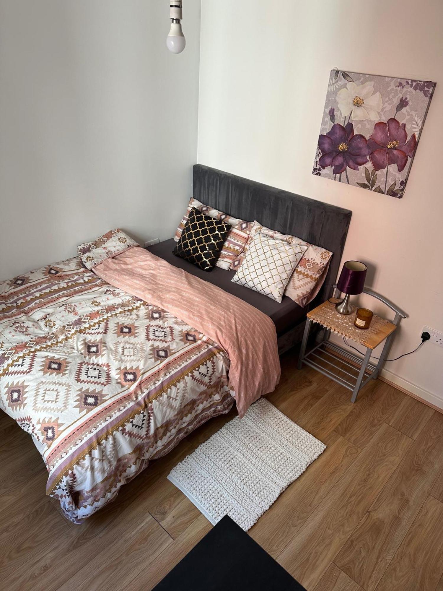 Cozy-citycentre-1bedroom-1bathroom-wifi *